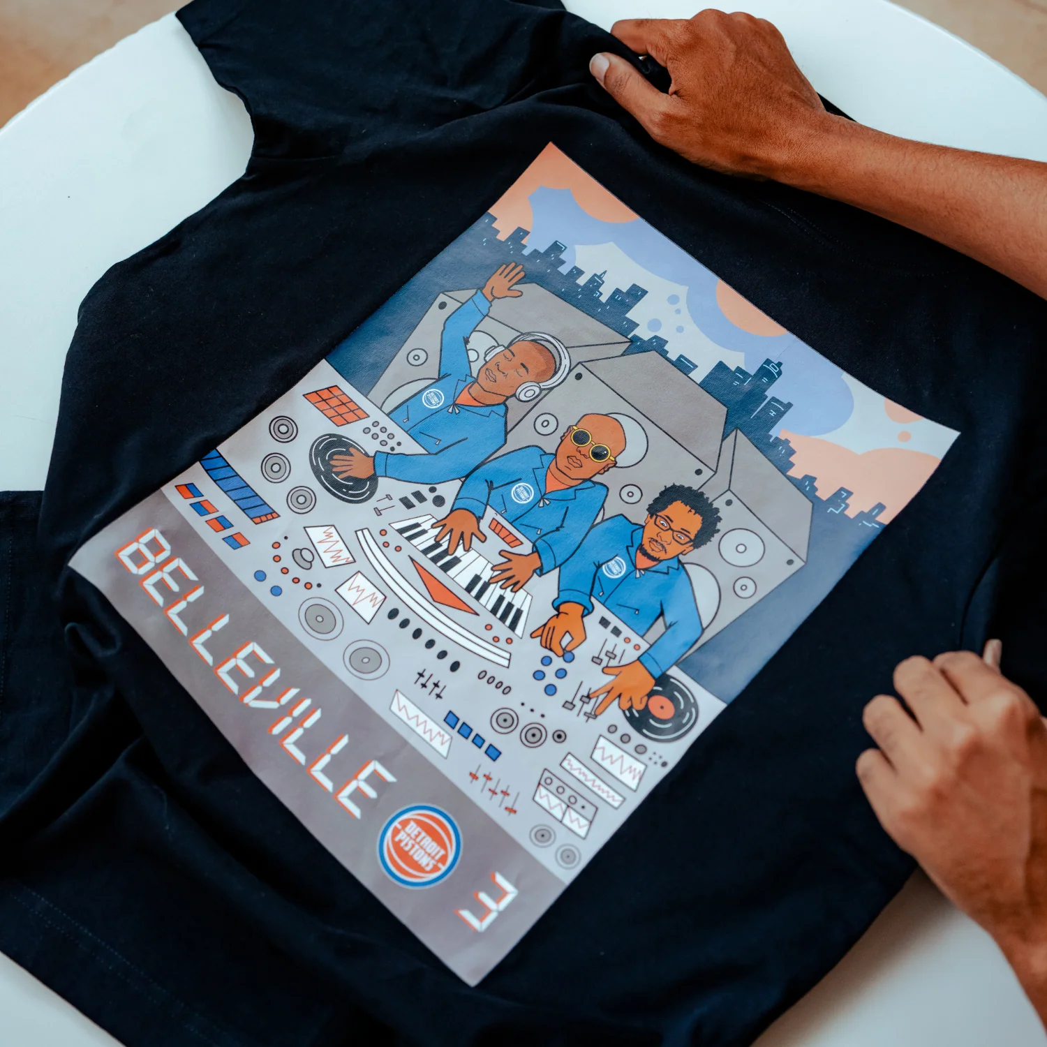 Detroit Pistons The Belleville Three T-Shirt - Image 2